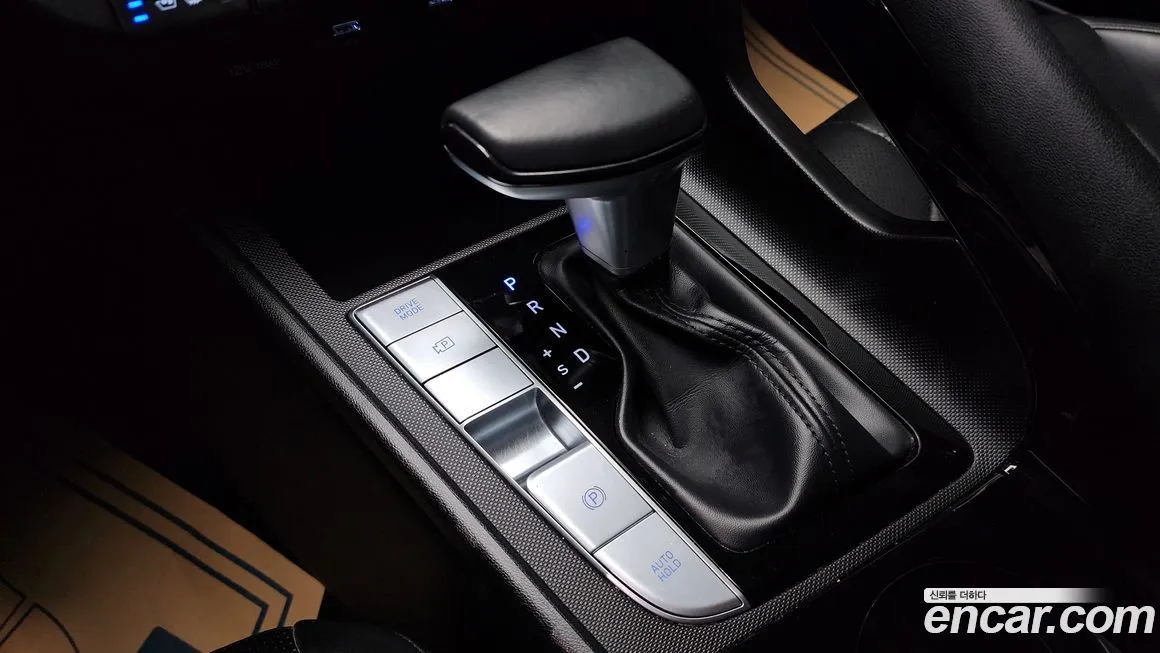 Hyundai AVANTE — фото 9
