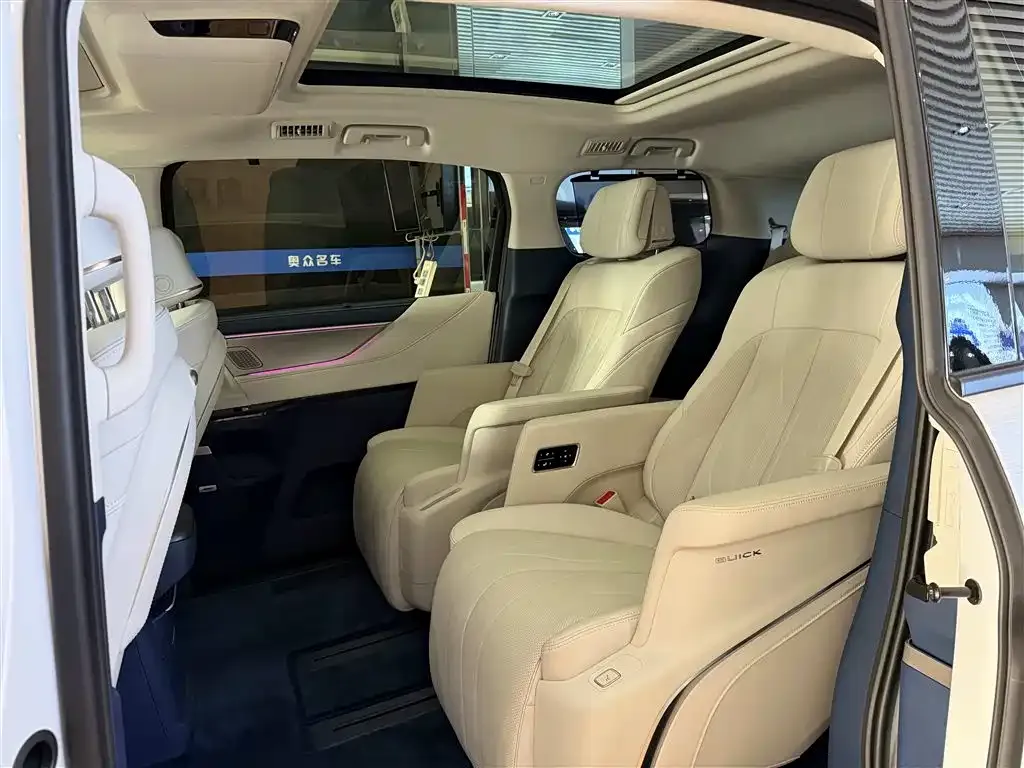 Buick GL8 Hybrid 2025 из CN, фото 7