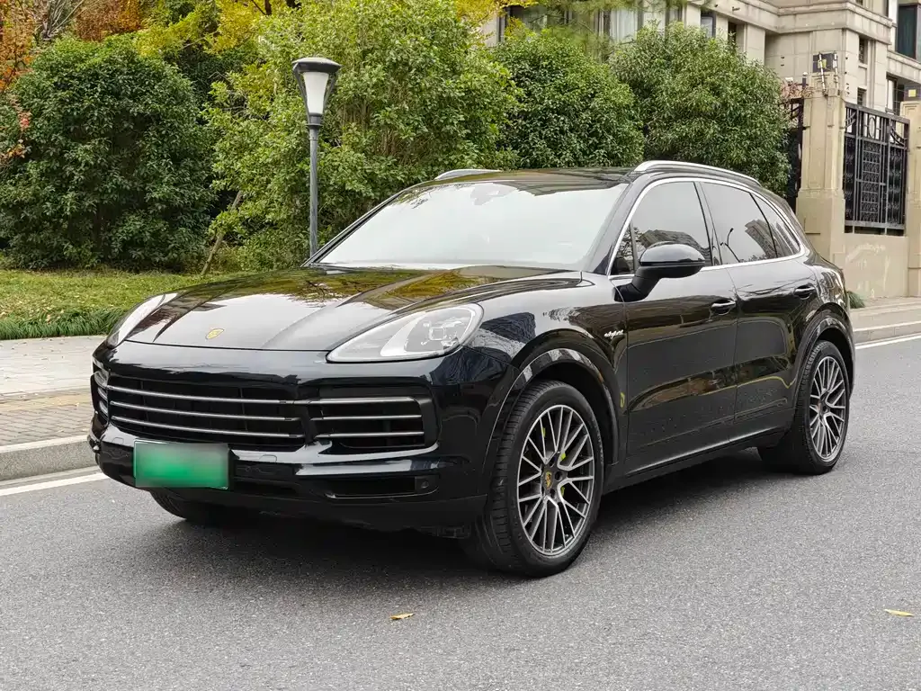 Porsche Cayenne Hybrid 2022 из CN, фото 1