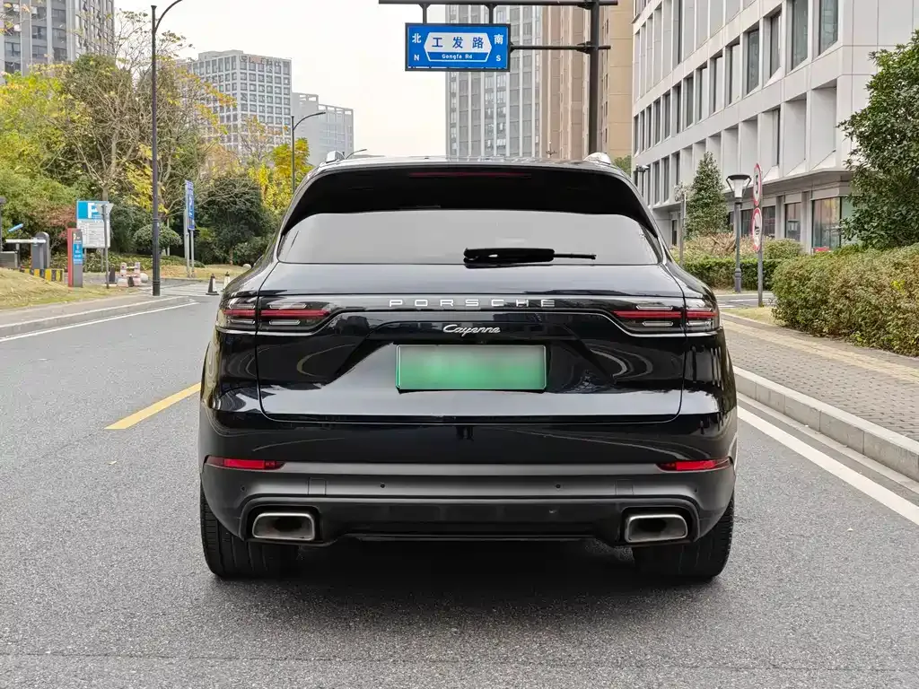 Porsche Cayenne Hybrid 2022 из CN, фото 5