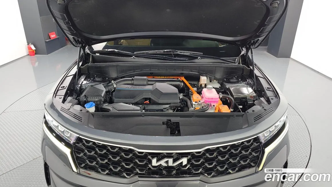 Kia Sorento — фото 6