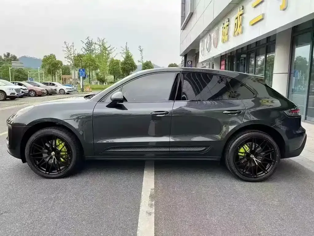 Porsche Macan 2024 из CN, фото 3