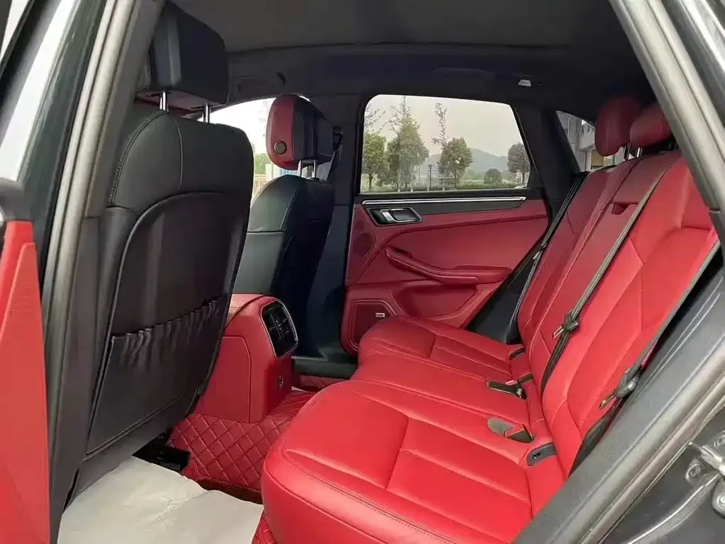 Porsche Macan 2024 из CN, фото 5