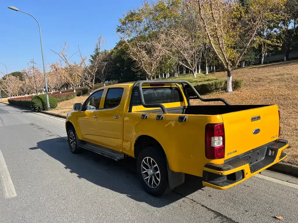 Isuzu TAGA Daka 2022 из CN, фото 6
