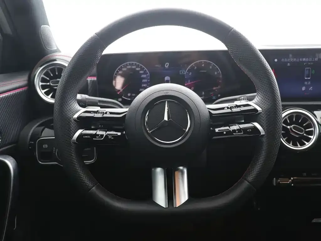 Mercedes-Benz A-Class 2024 из CN, фото 5