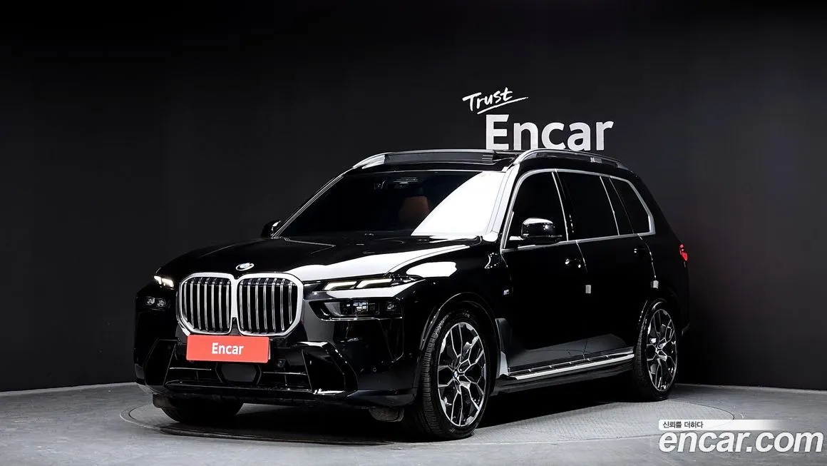 BMW X7 — фото 1