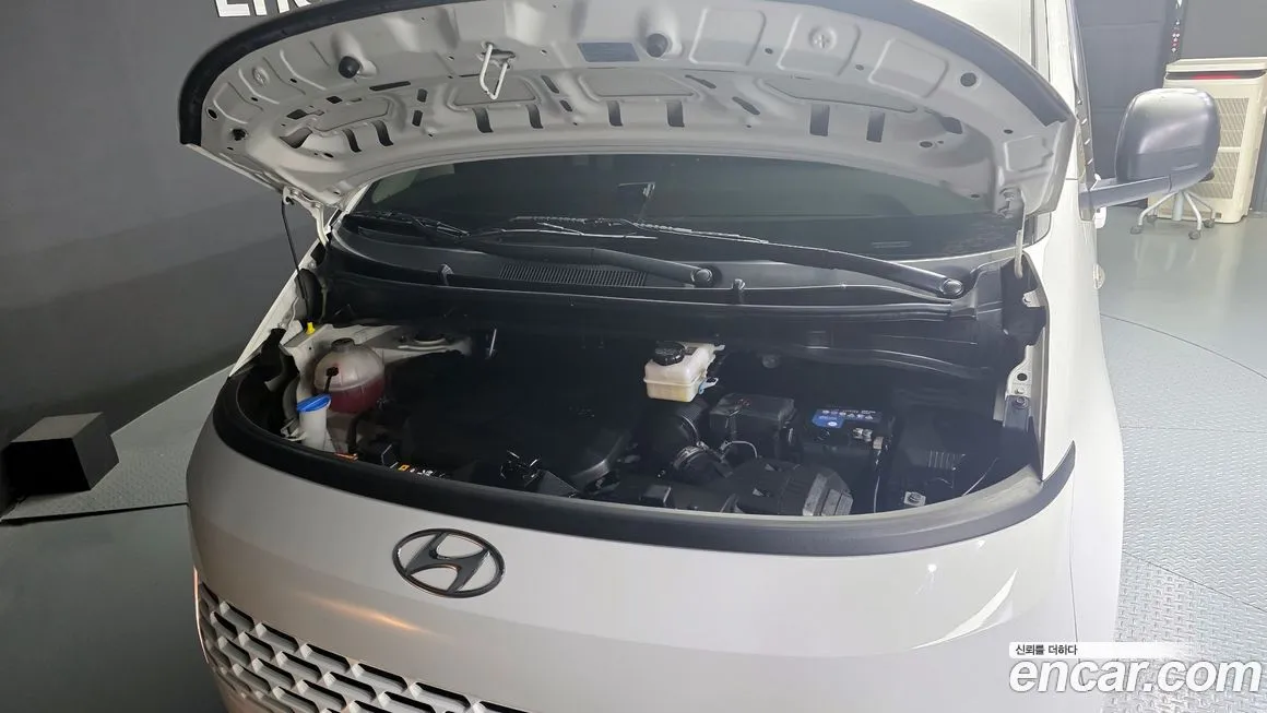 Hyundai Staria — фото 6