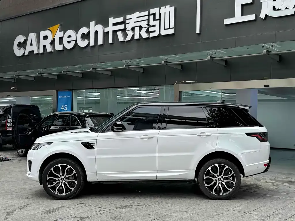 Land Rover Sport 2021 из CN, фото 3