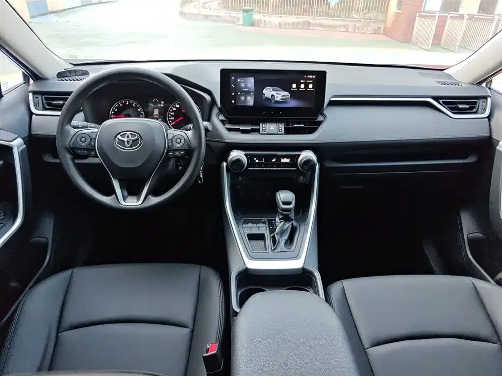 Toyota RAV4 2024 из CN, фото 10