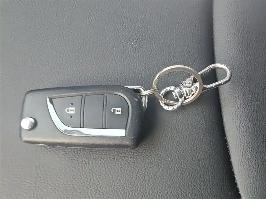 Toyota RAV4 2024 из CN, фото 9
