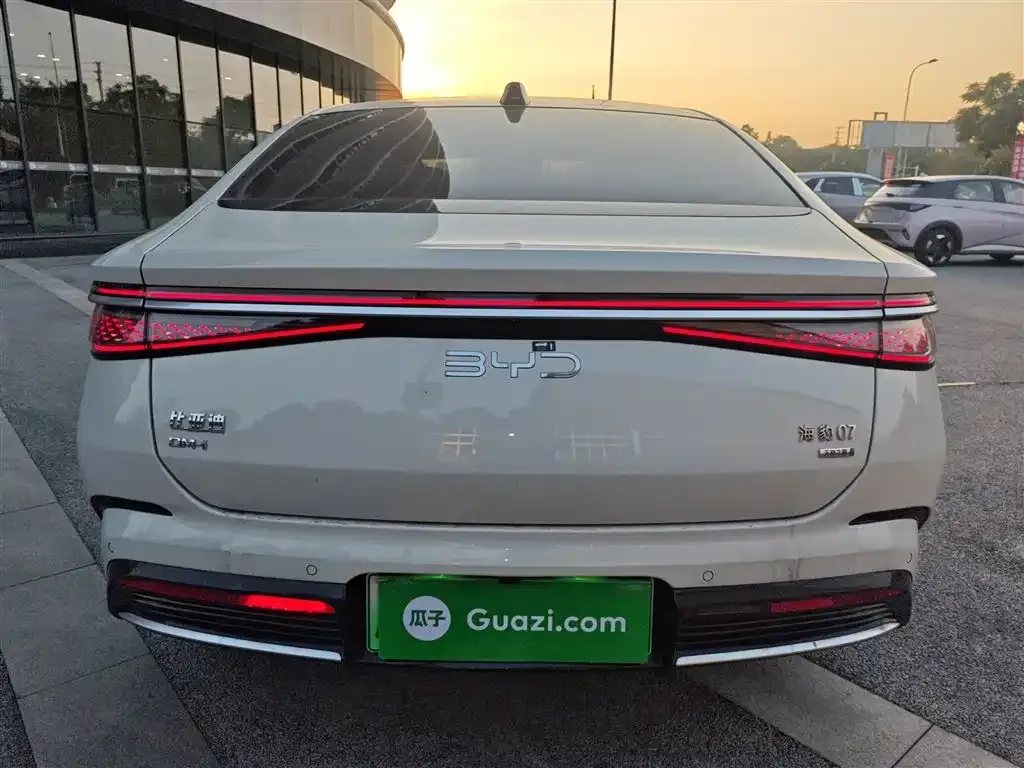 BYD Seal 07 DM-i 2025 из CN, фото 6