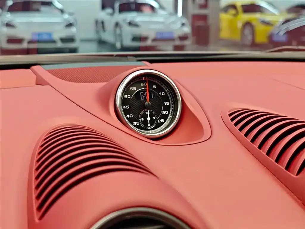 Porsche 718 2023 из CN, фото 9