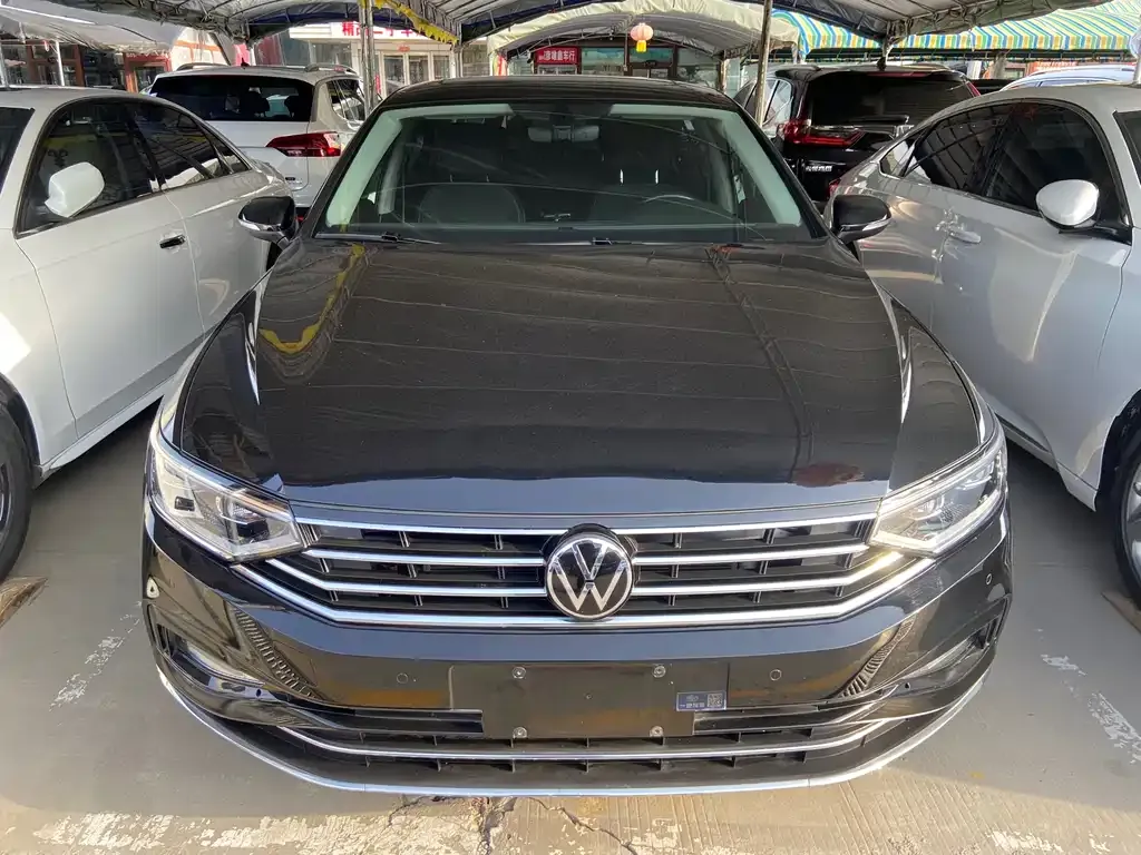 Volkswagen Magotan 2021 из CN, фото 2