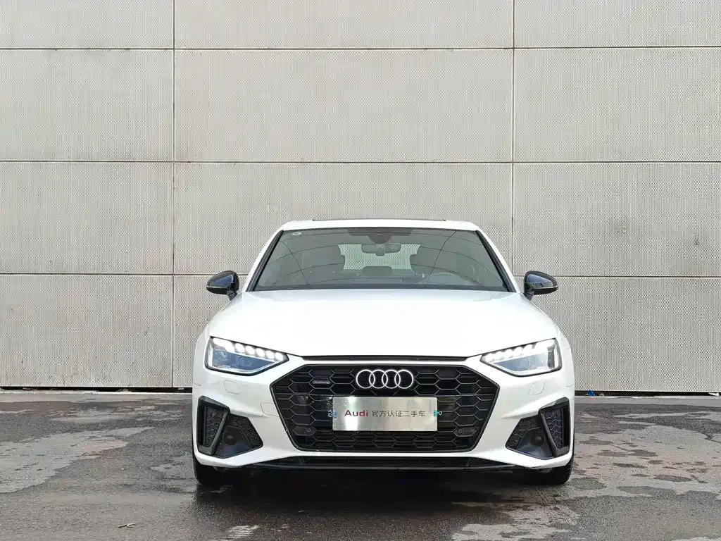 Audi A4L 2023 из CN, фото 2