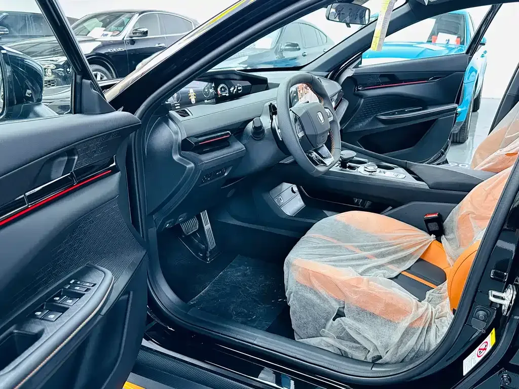 Changan UNI-V 2025 из CN, фото 4