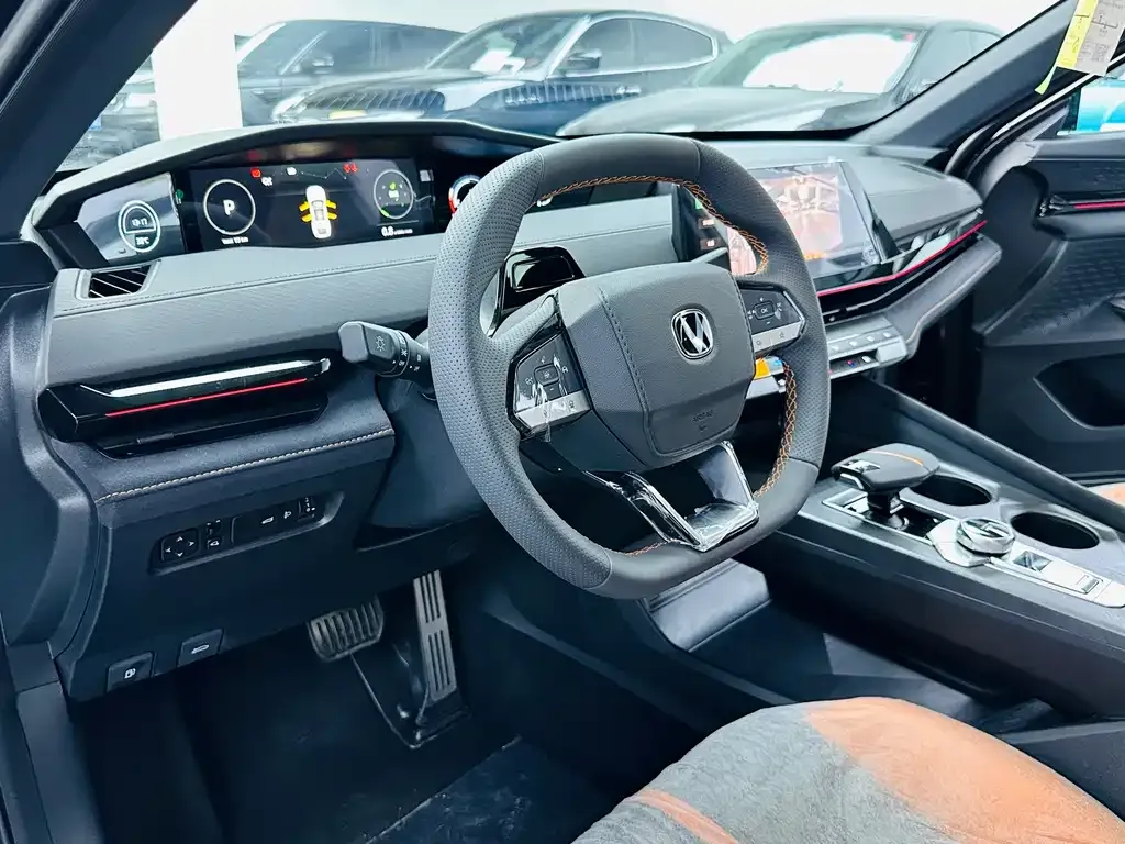Changan UNI-V 2025 из CN, фото 5