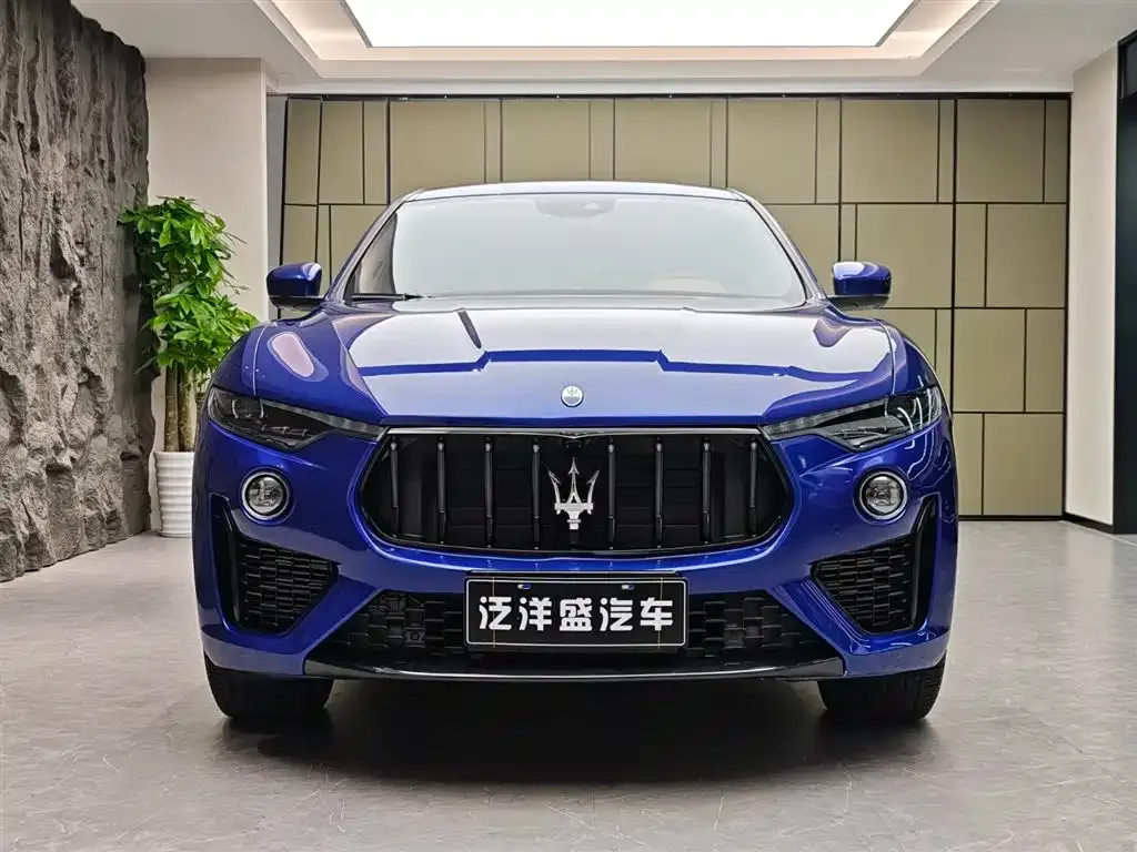 Maserati Levante 2023 из CN, фото 2