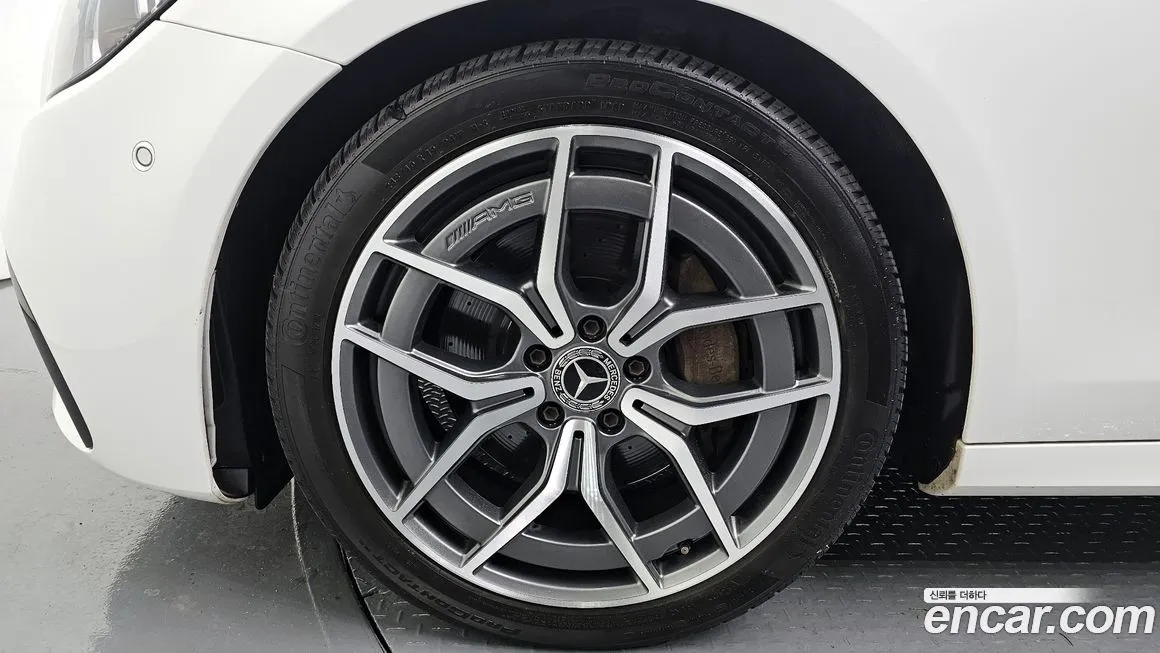 Mercedes-Benz E-Class 2021 из KR, фото 5