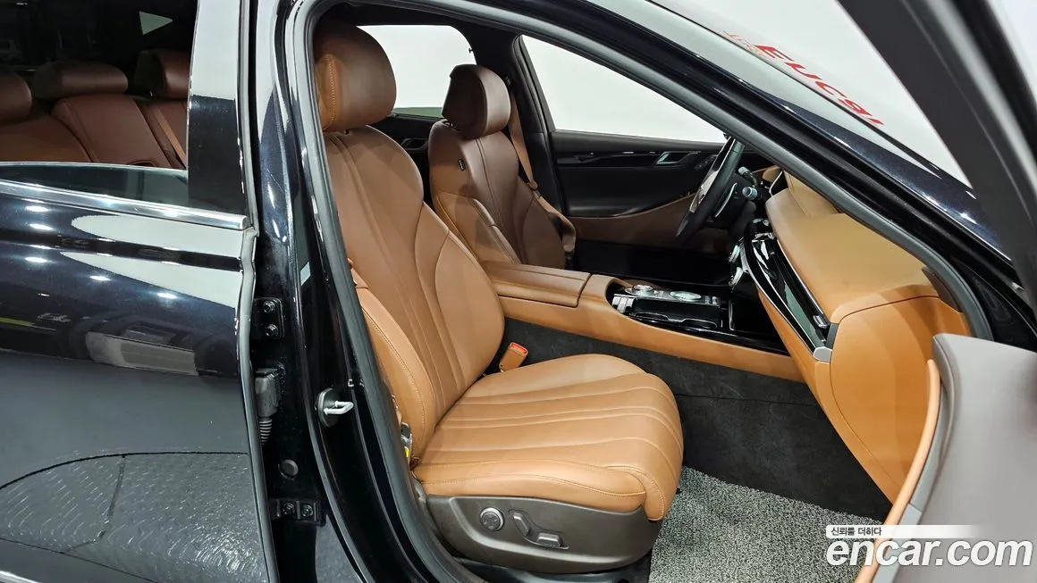 Genesis G80 — фото 10