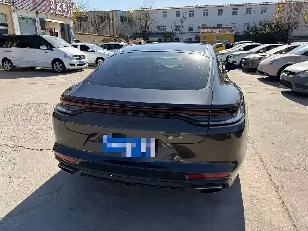 Porsche Panamera 2023 из CN, фото 7