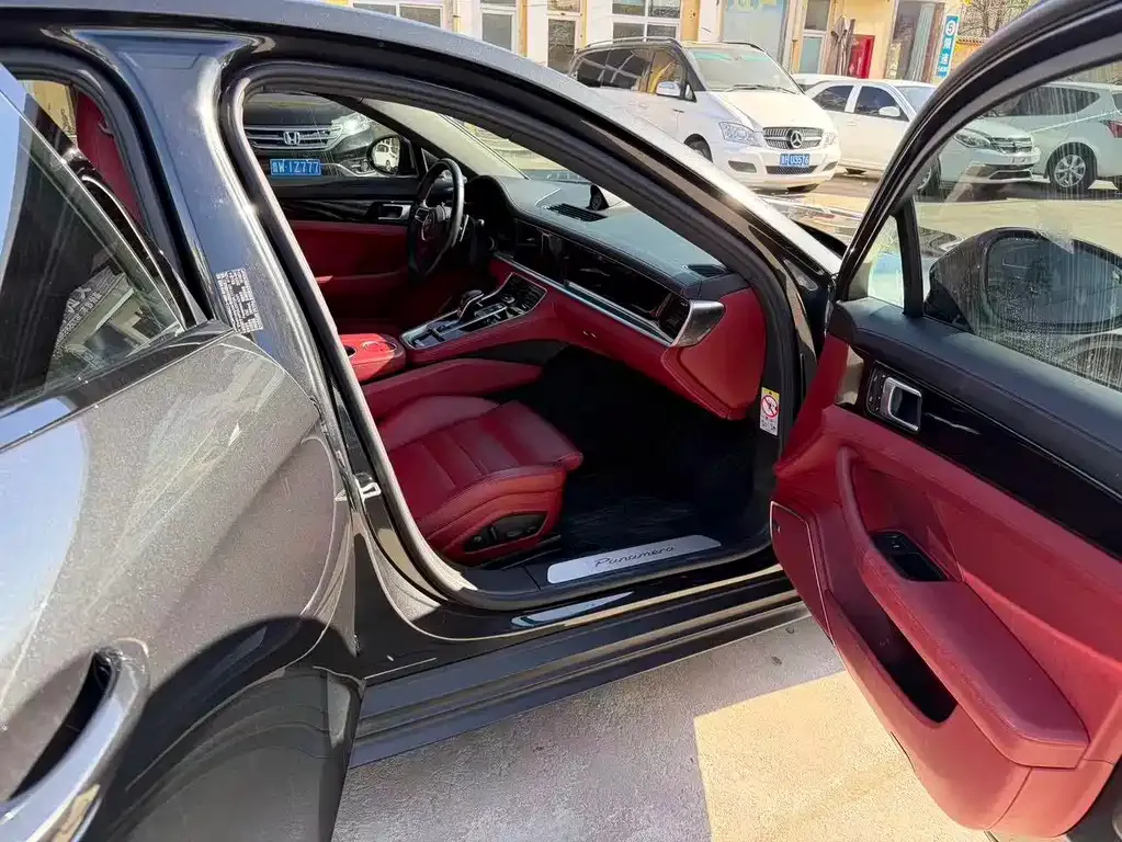 Porsche Panamera 2023 из CN, фото 9