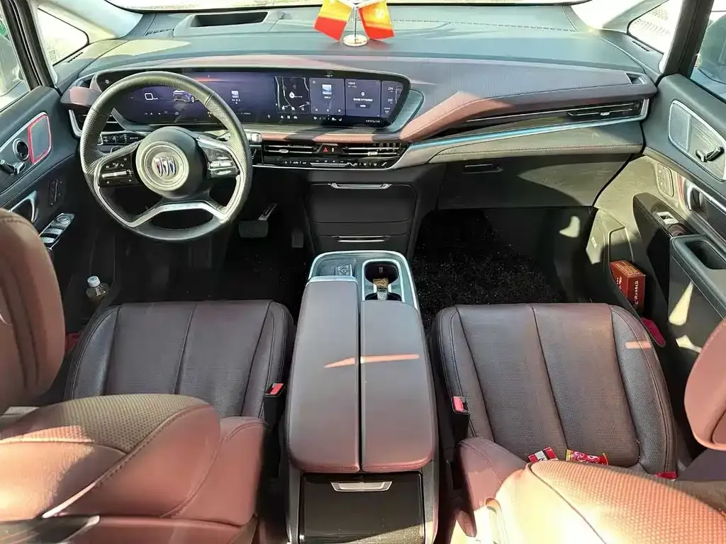 Buick Century 2023 из CN, фото 6