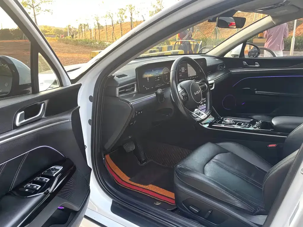 Kia K5 2022 из CN, фото 9