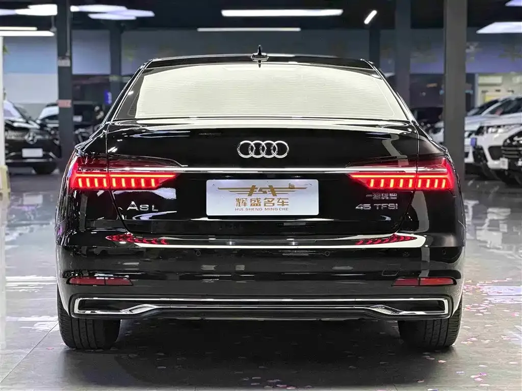 Audi A6L 2024 из CN, фото 4