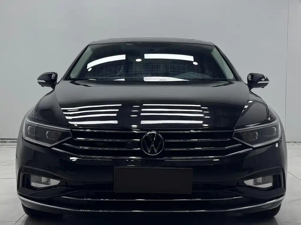 Volkswagen Magotan 2022 из CN, фото 2