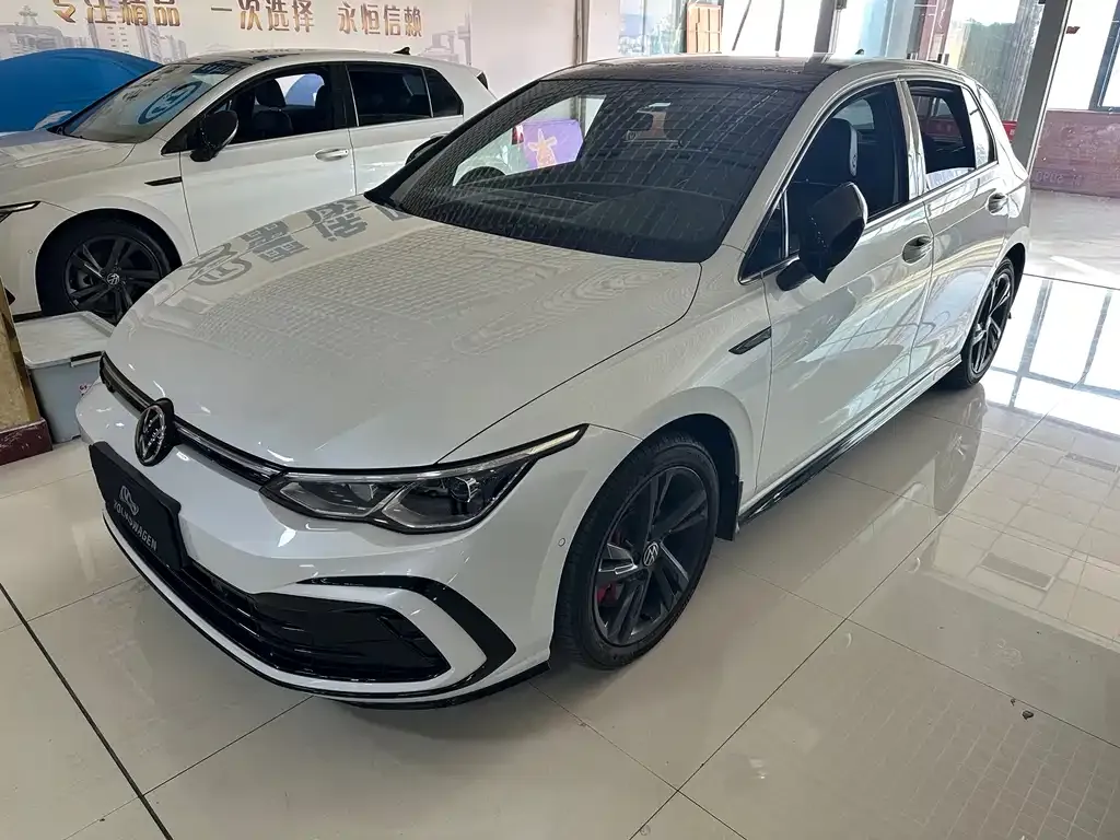 Volkswagen Golf 2022 из CN, фото 1