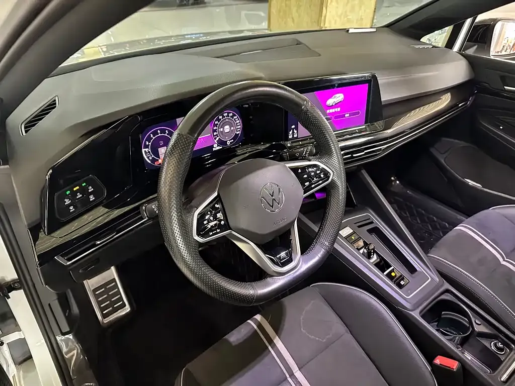 Volkswagen Golf 2022 из CN, фото 6