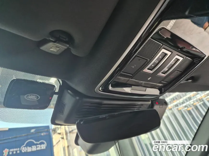 Land Rover Range Rover Velar 2025 из KR, фото 9