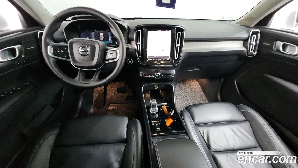 Volvo XC40 2023 из KR, фото 7