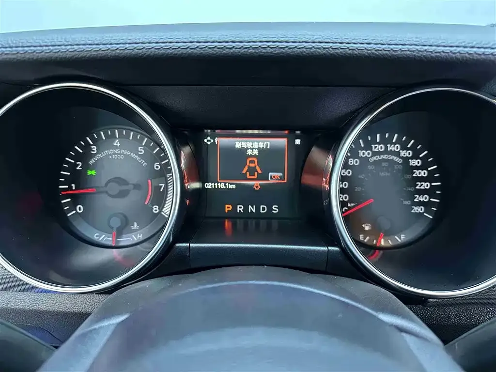 Ford Mustang 2022 из CN, фото 10