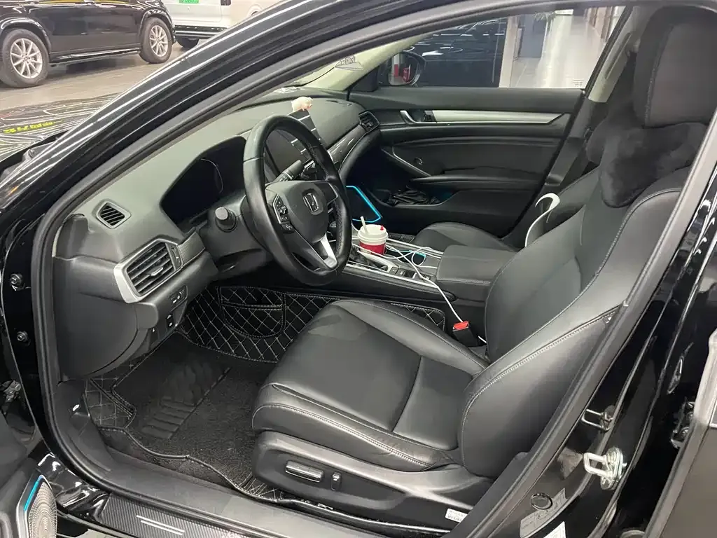 Honda Accord 2023 из CN, фото 3
