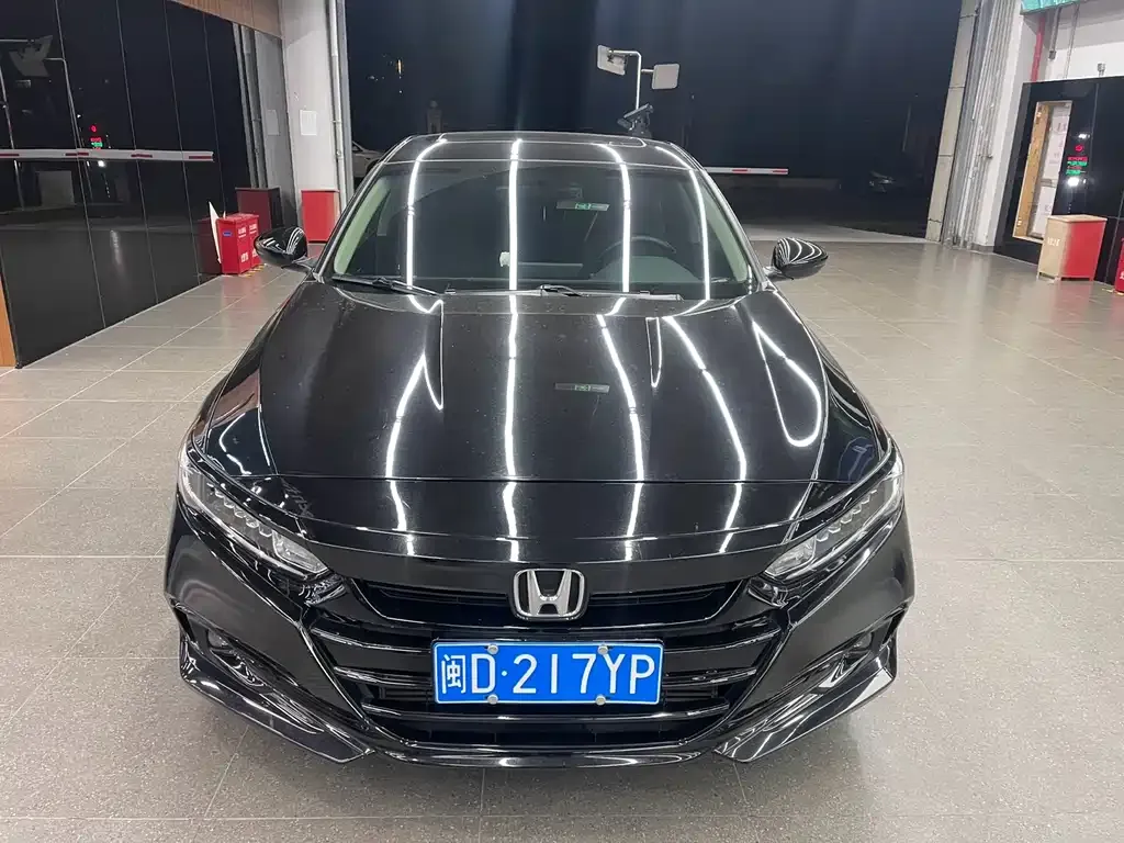 Honda Accord 2023 из CN, фото 5