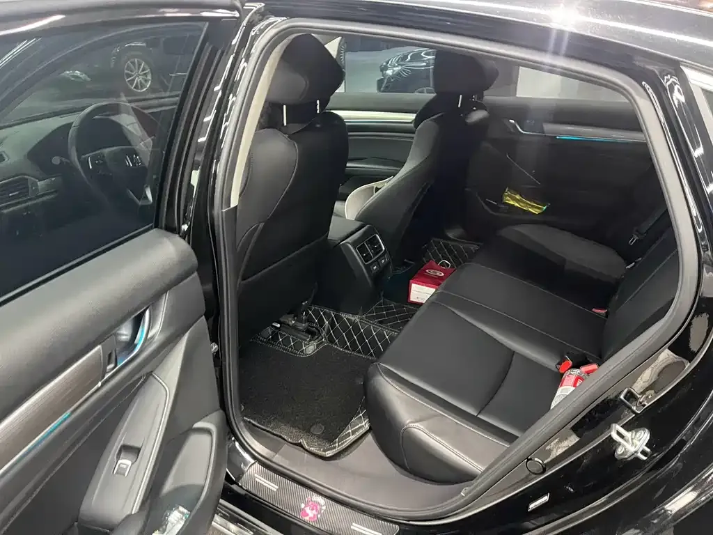Honda Accord 2023 из CN, фото 7