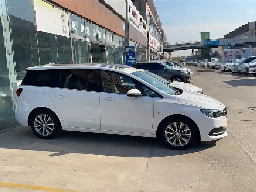 Buick GL6 2023 из CN, фото 4