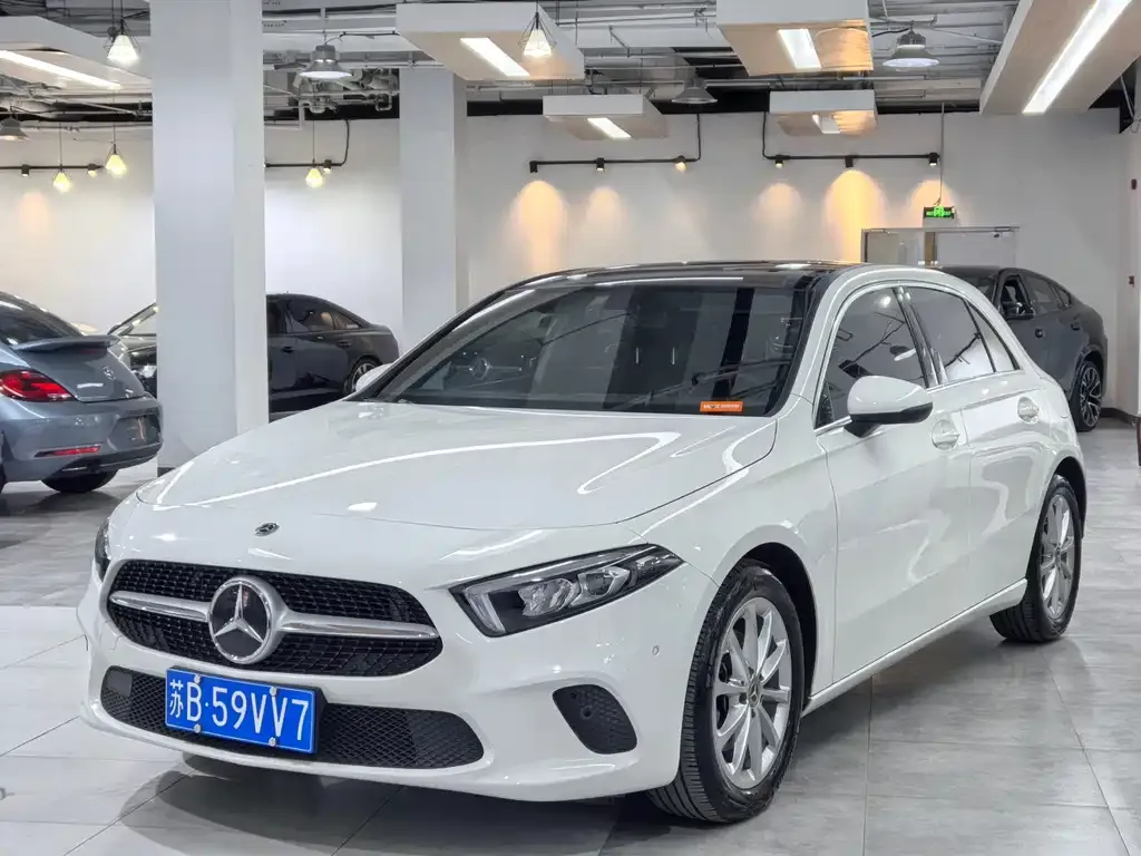 Mercedes-Benz A-Class (Import) 2022 из CN, фото 1
