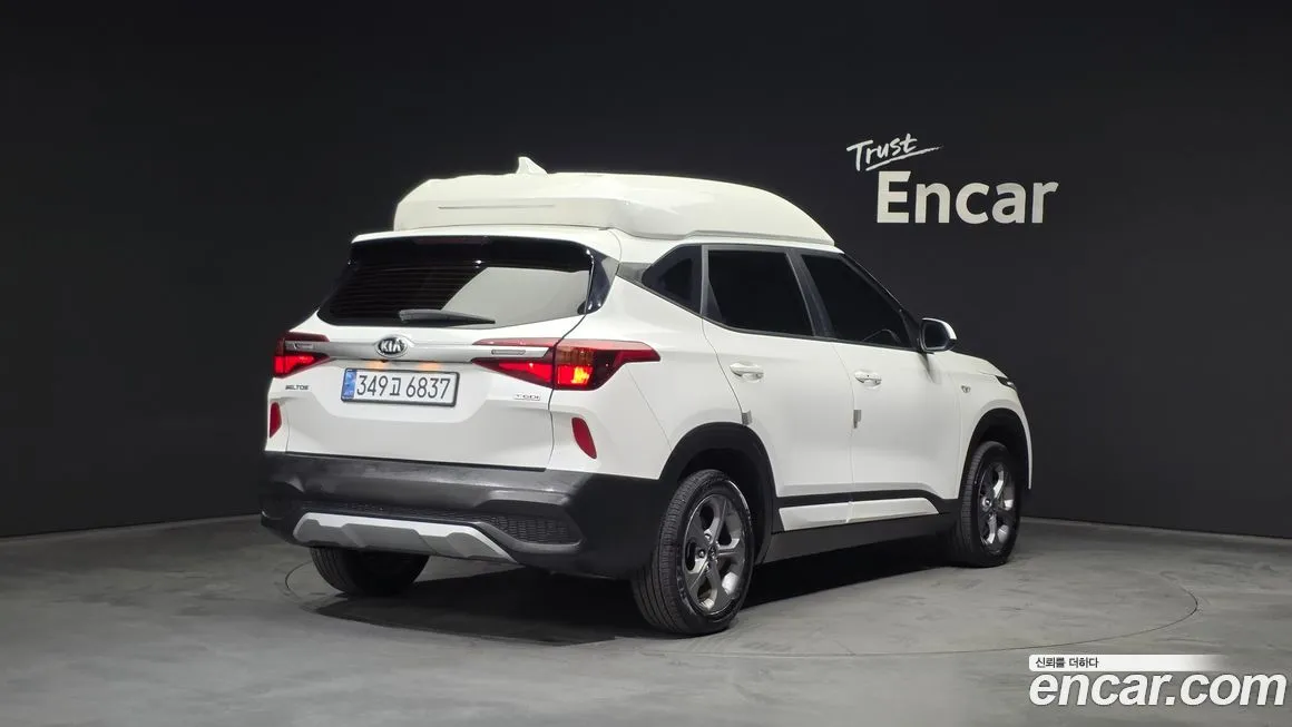 Kia Seltos 2022 из KR, фото 2