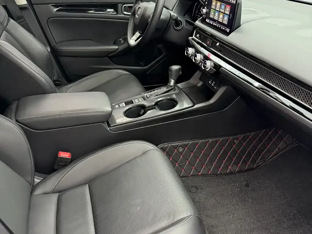 Honda Civic — фото 8