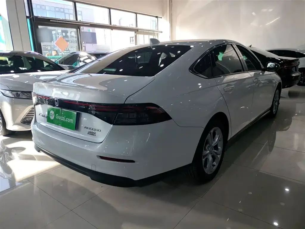 Honda Accord 2023 из CN, фото 7