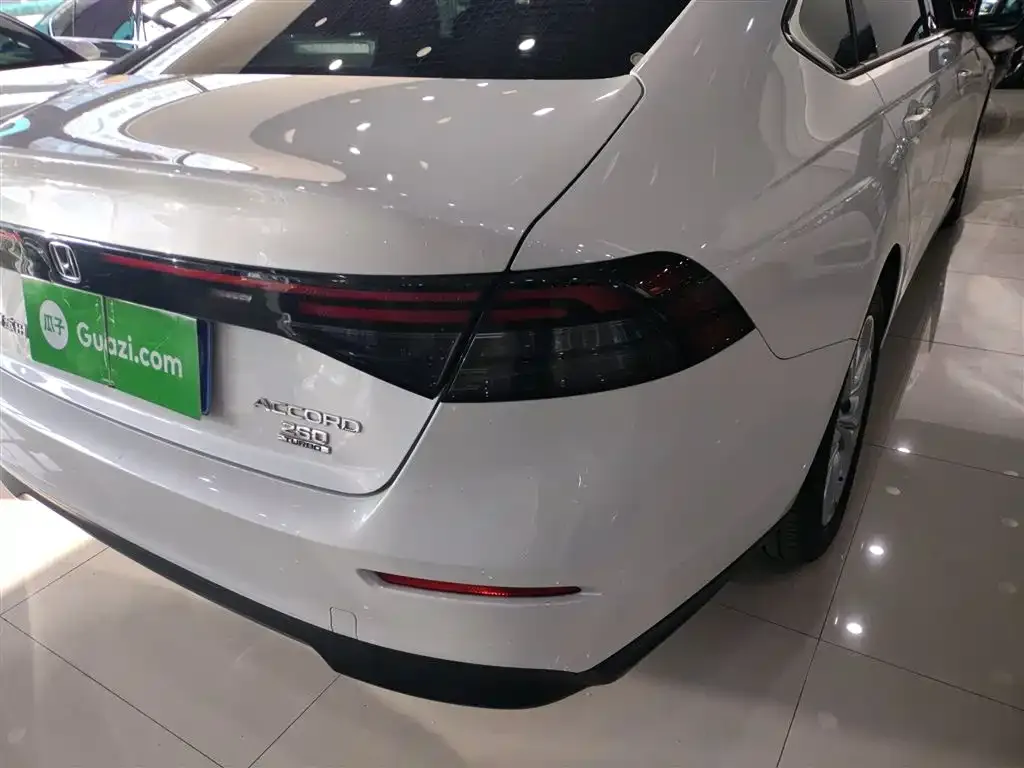 Honda Accord 2023 из CN, фото 8