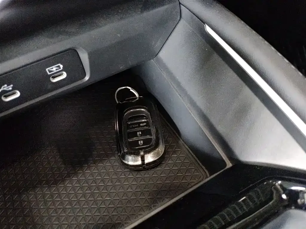 Honda Accord 2023 из CN, фото 9