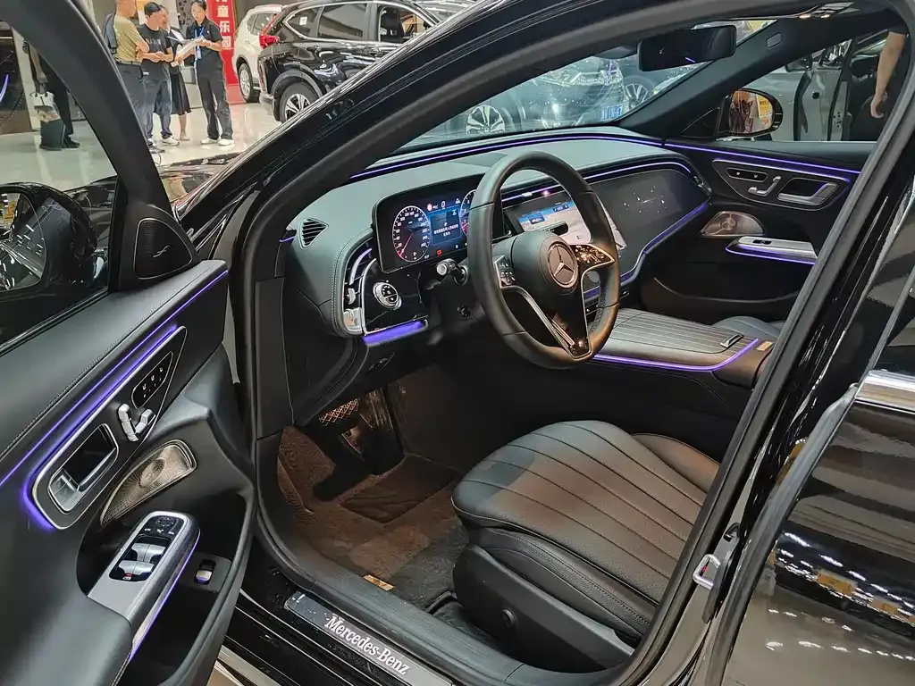 Mercedes-Benz E-Class 2024 из CN, фото 7