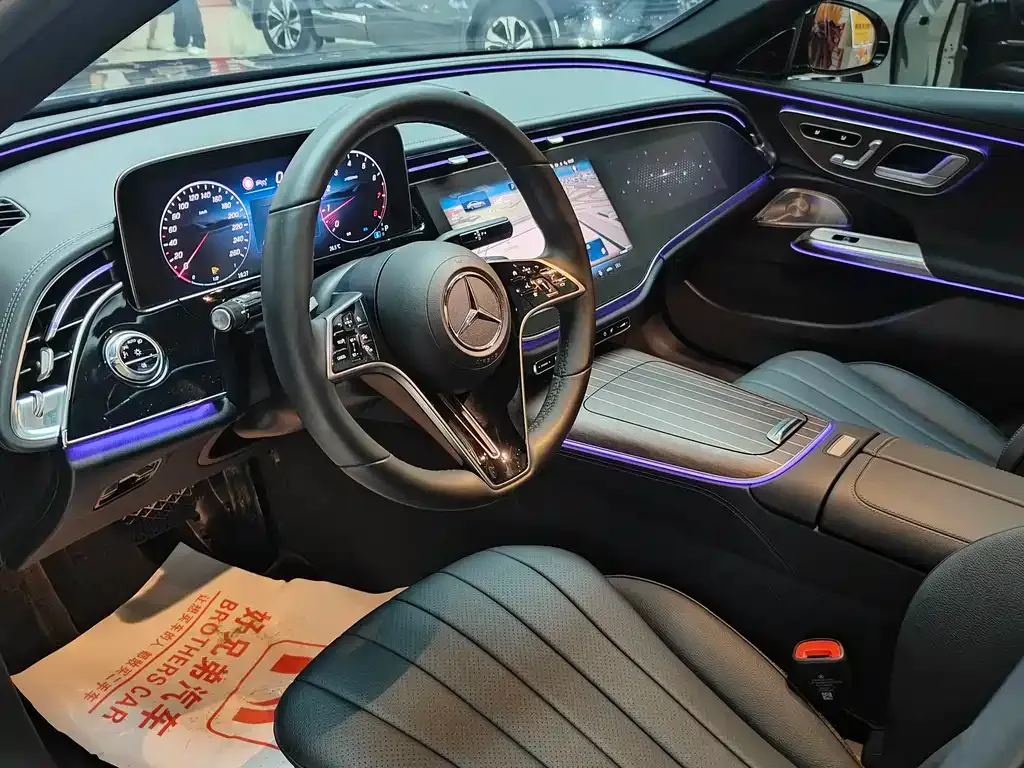 Mercedes-Benz E-Class 2024 из CN, фото 9