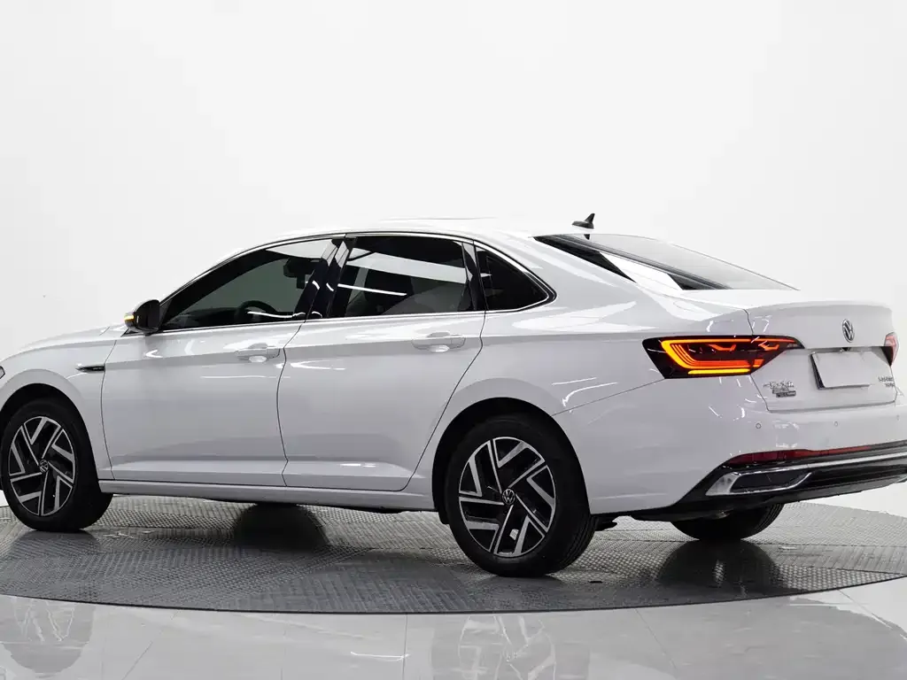 Volkswagen Sagitar 2022 из CN, фото 3
