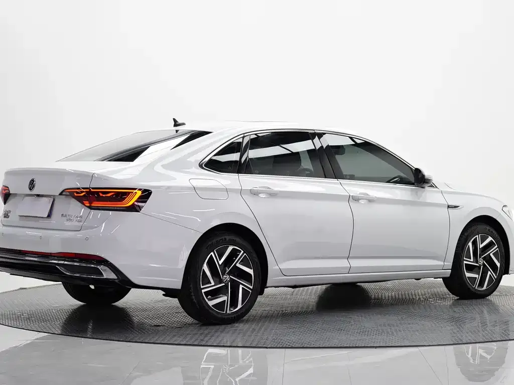 Volkswagen Sagitar 2022 из CN, фото 5