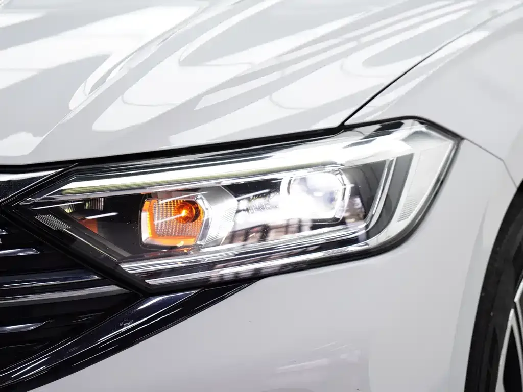 Volkswagen Sagitar 2022 из CN, фото 7