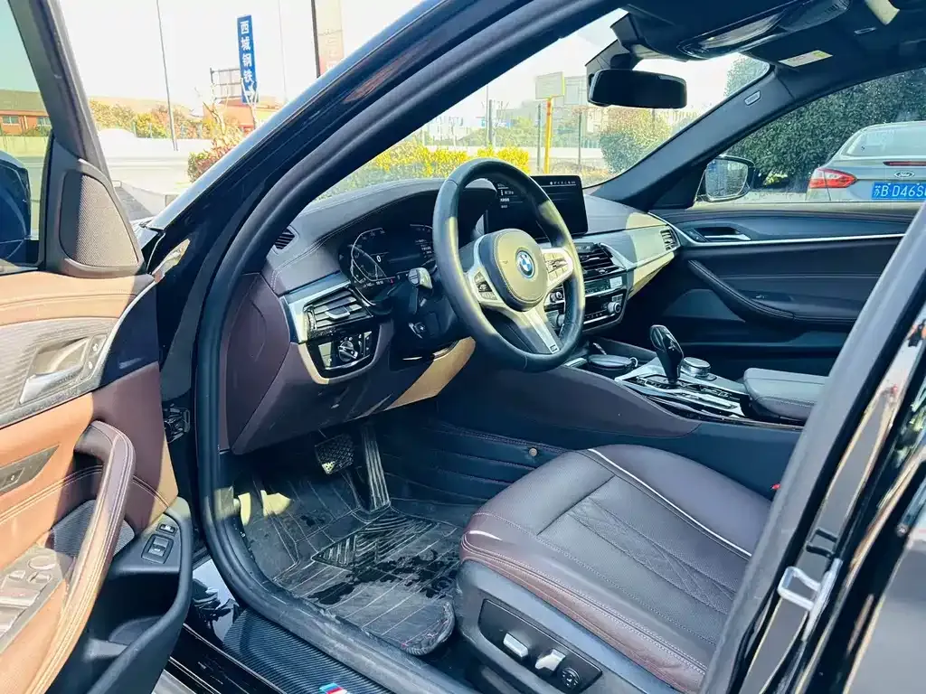 BMW 5 Series New Energy 2022 из CN, фото 4